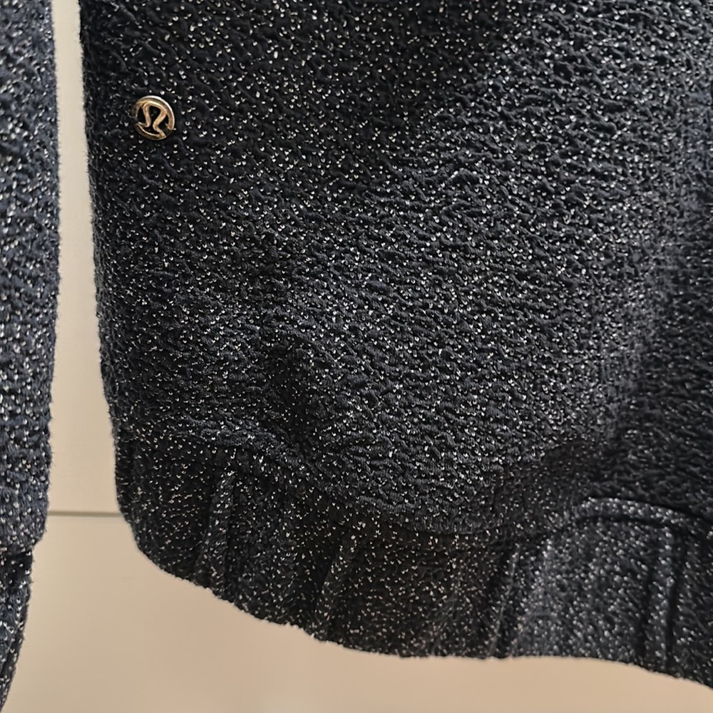 Lululemon hooded zip sweatshirt - Picture 4 of 7